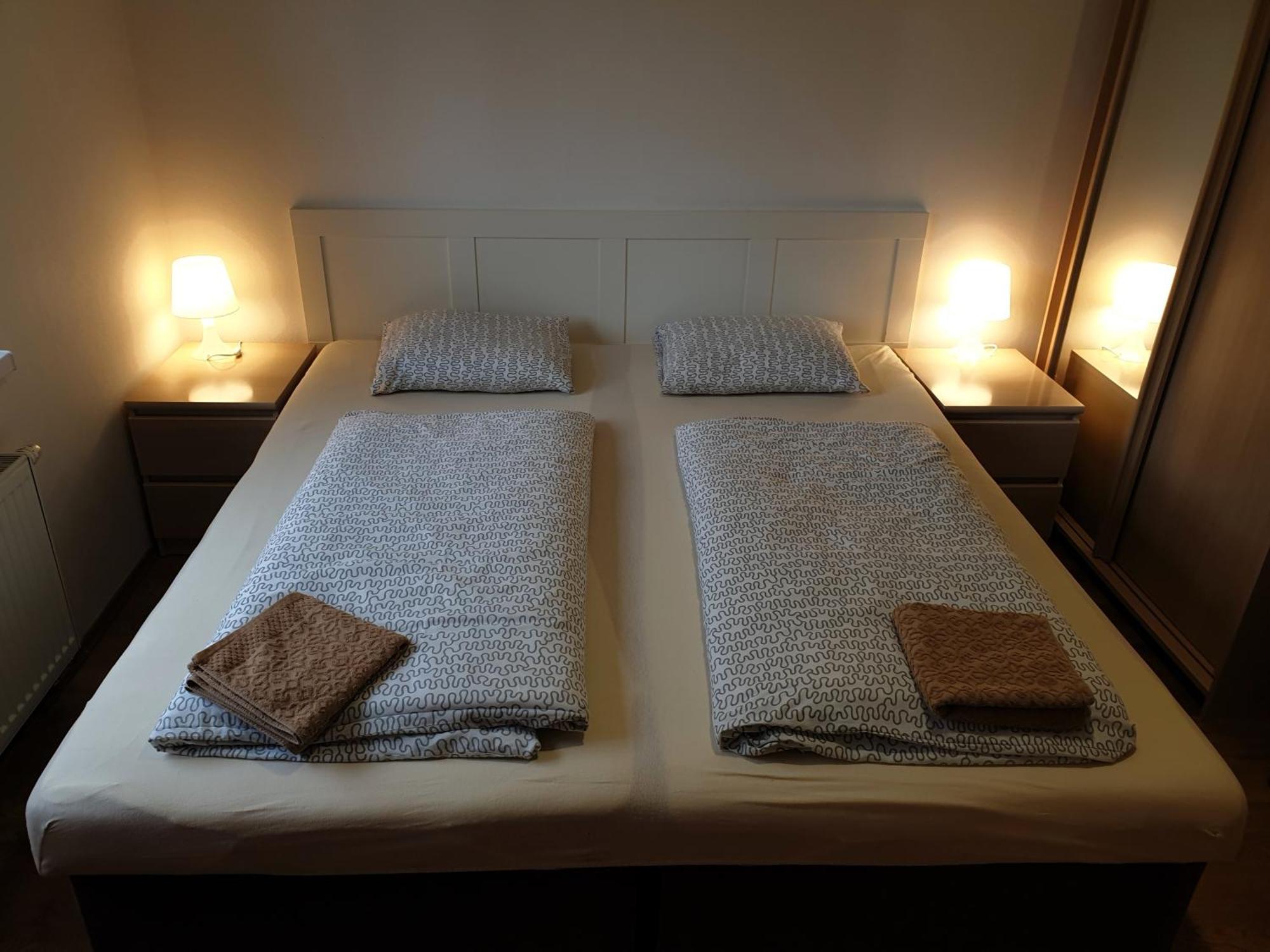 Apartman Slavkov Home & Parking Nová Lesná Екстериор снимка