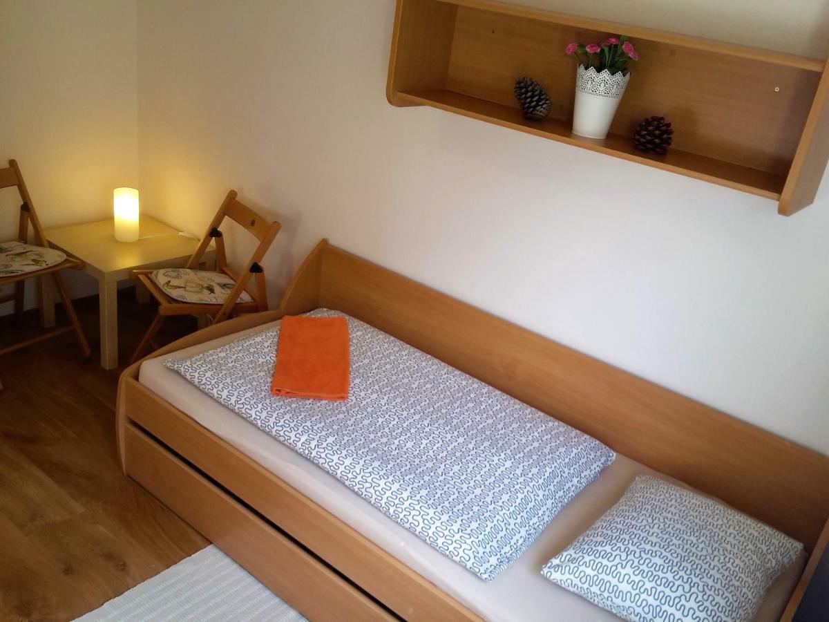 Apartman Slavkov Home & Parking Nová Lesná Екстериор снимка